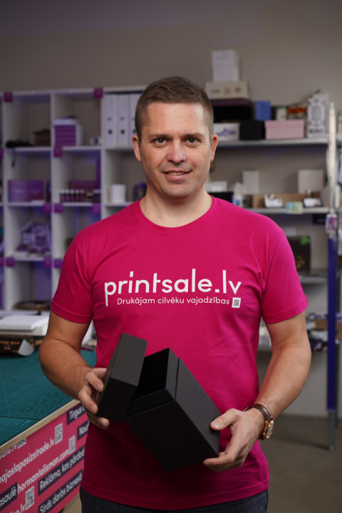 Iepakojuma-razosana-latvija