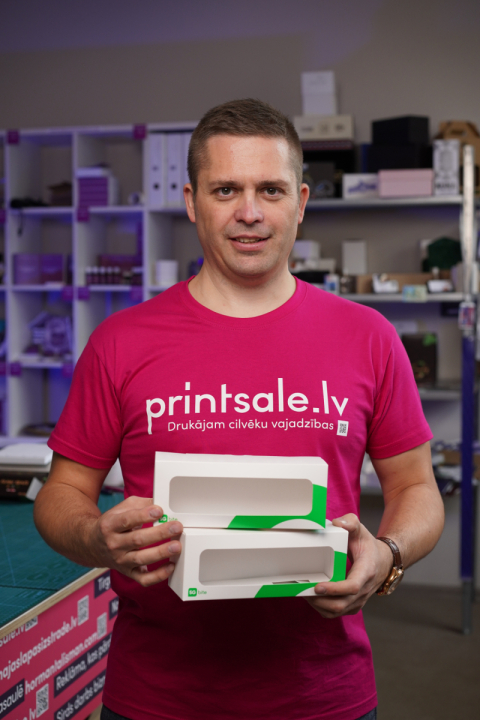 Kartona-iepakojumu-drukasana