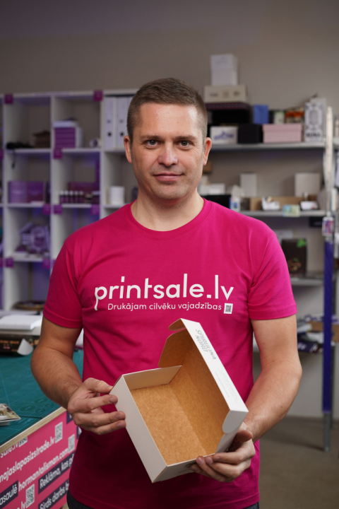 Kartona-kastes-iepakojums