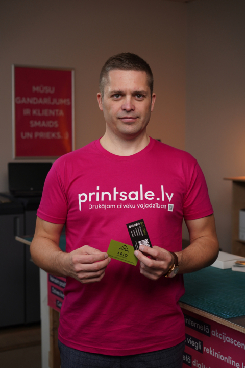 Abpusejas-vizitkartes-druka