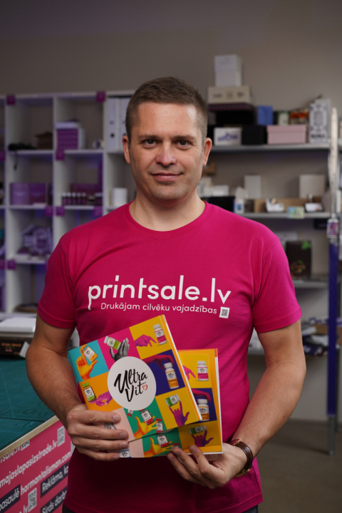 Krasainu-brosuru-druka